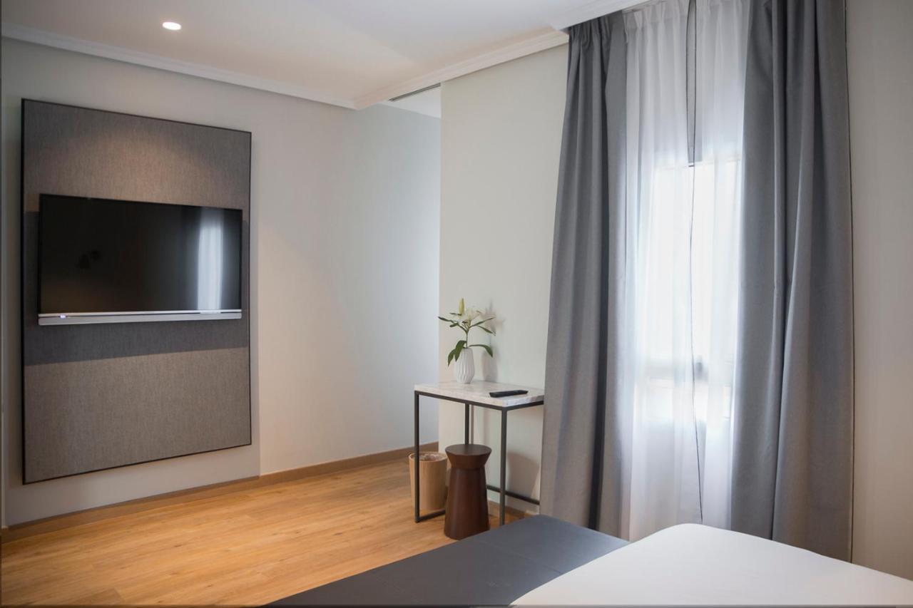 Petit Palace Triball Madrid Eksteriør bilde